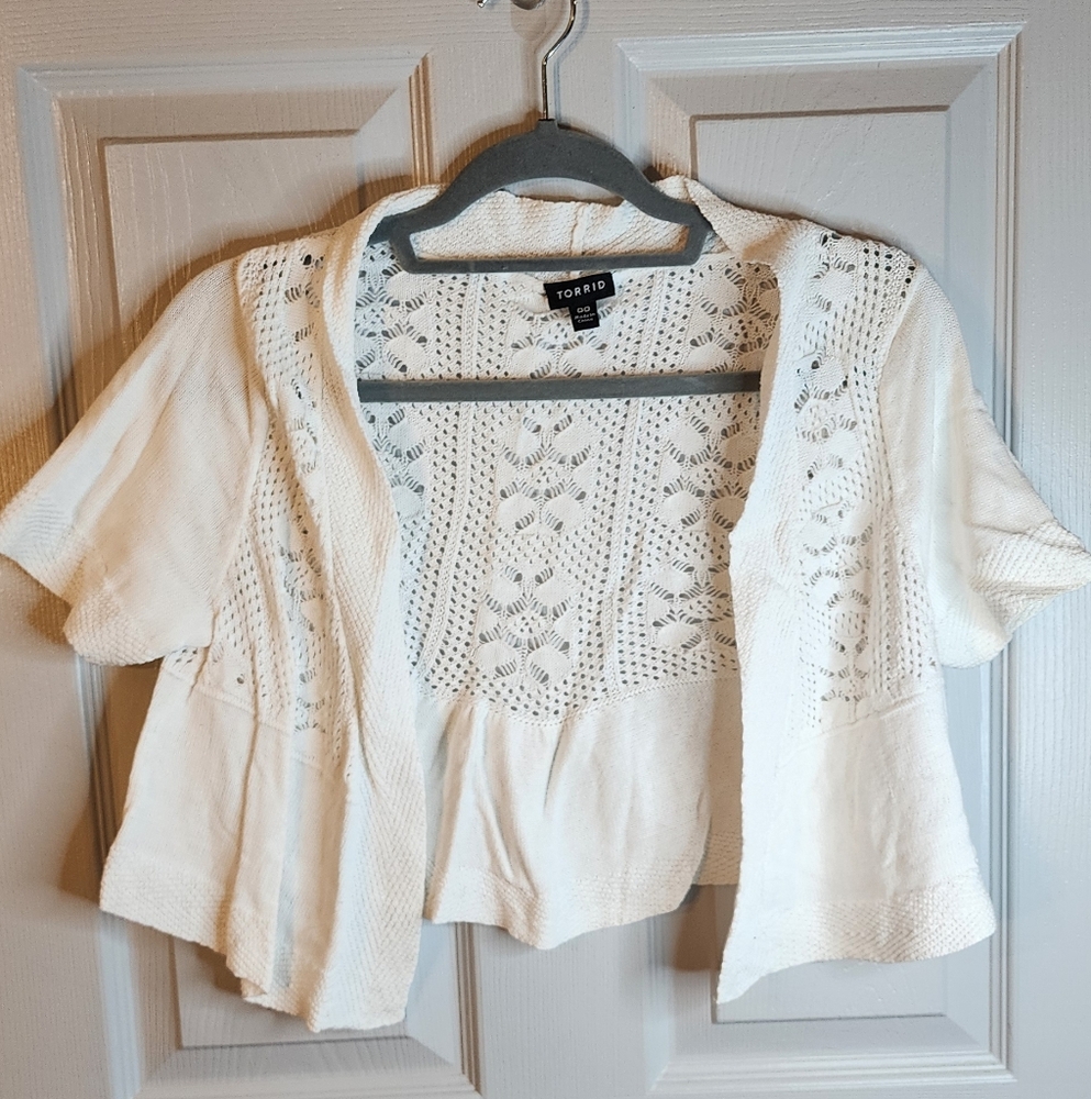 Torrid Women's White Cropped Cardigan Shrug Sweater